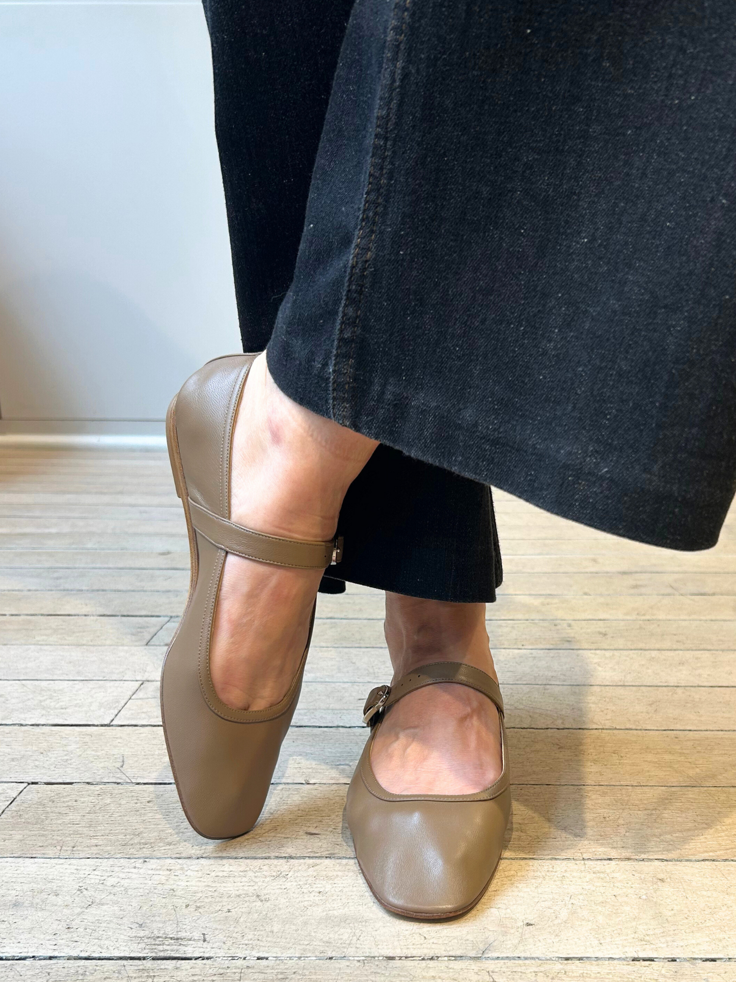 BALLERINES MARY JANE EN CUIR - TAUPE