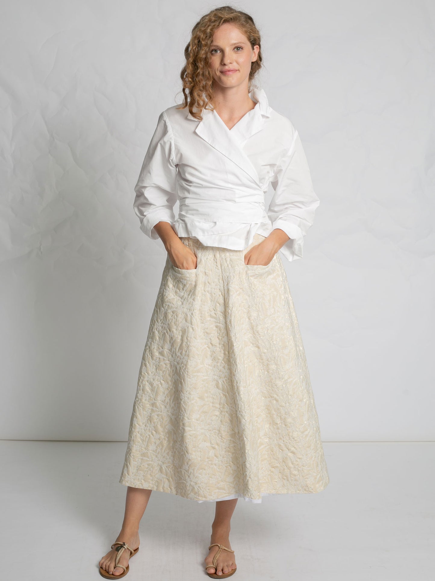 JUPE J636 - GOLD