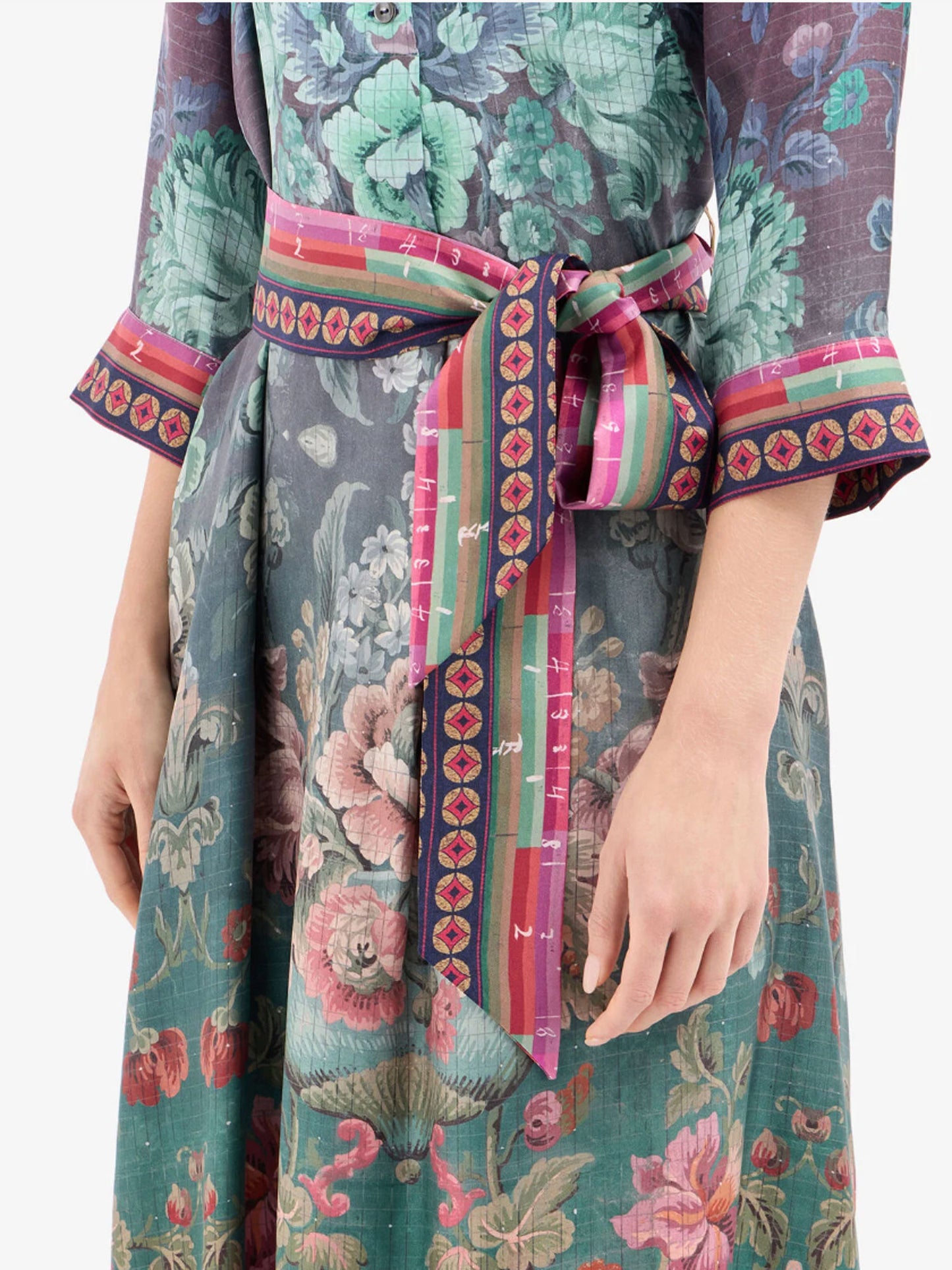 ROBE ALOE - M01 MULTI